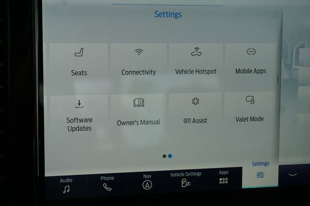 Certified 2022 Ford F350 Platinum w/ Tremor Off-Road Package AWD/4WD image 31