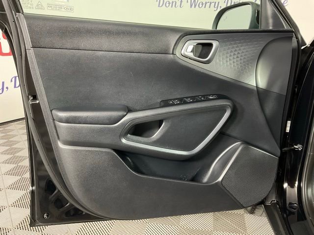 Used 2020 Kia Soul EX image 12