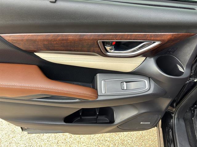 Used 2019 Subaru Ascent Touring w/ Popular Package #3 image 17