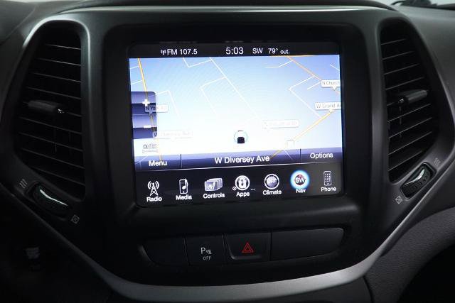 Used 2017 Jeep Cherokee Overland AWD/4WD image 19