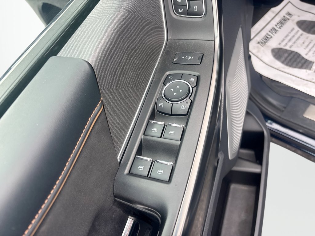 Certified 2023 Ford F250 Platinum AWD/4WD image 27