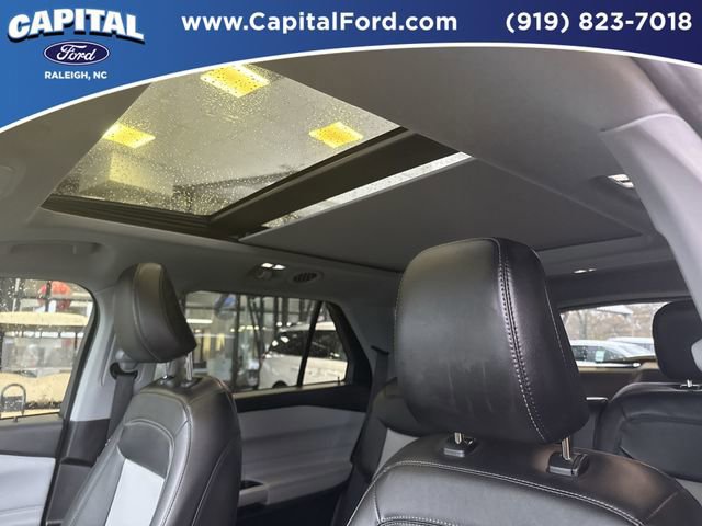 Certified 2022 Ford Explorer XLT w/ Equipment Group 202A image 21