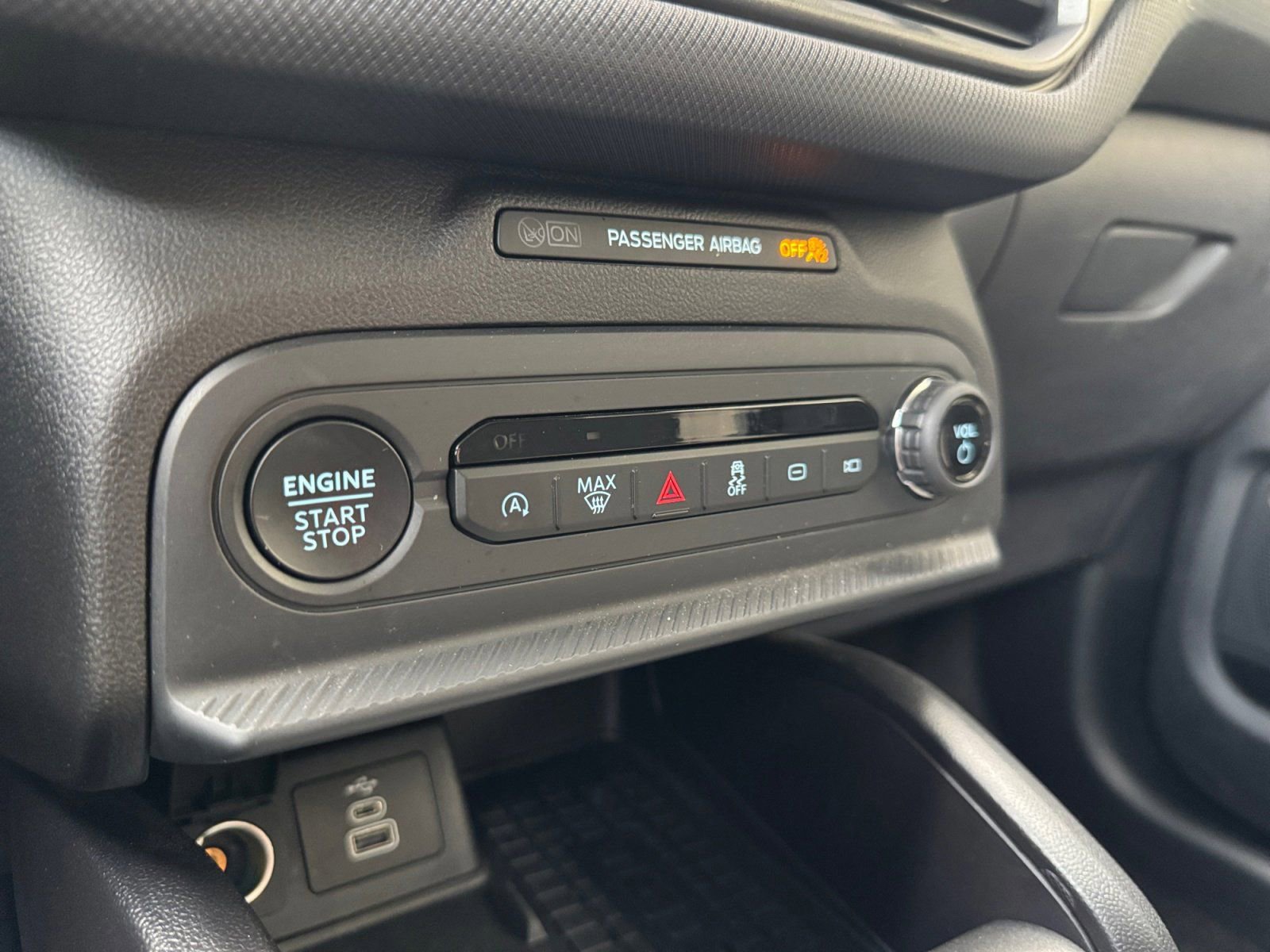 Certified 2025 Ford Bronco Sport Big Bend w/ Convenience Package image 24