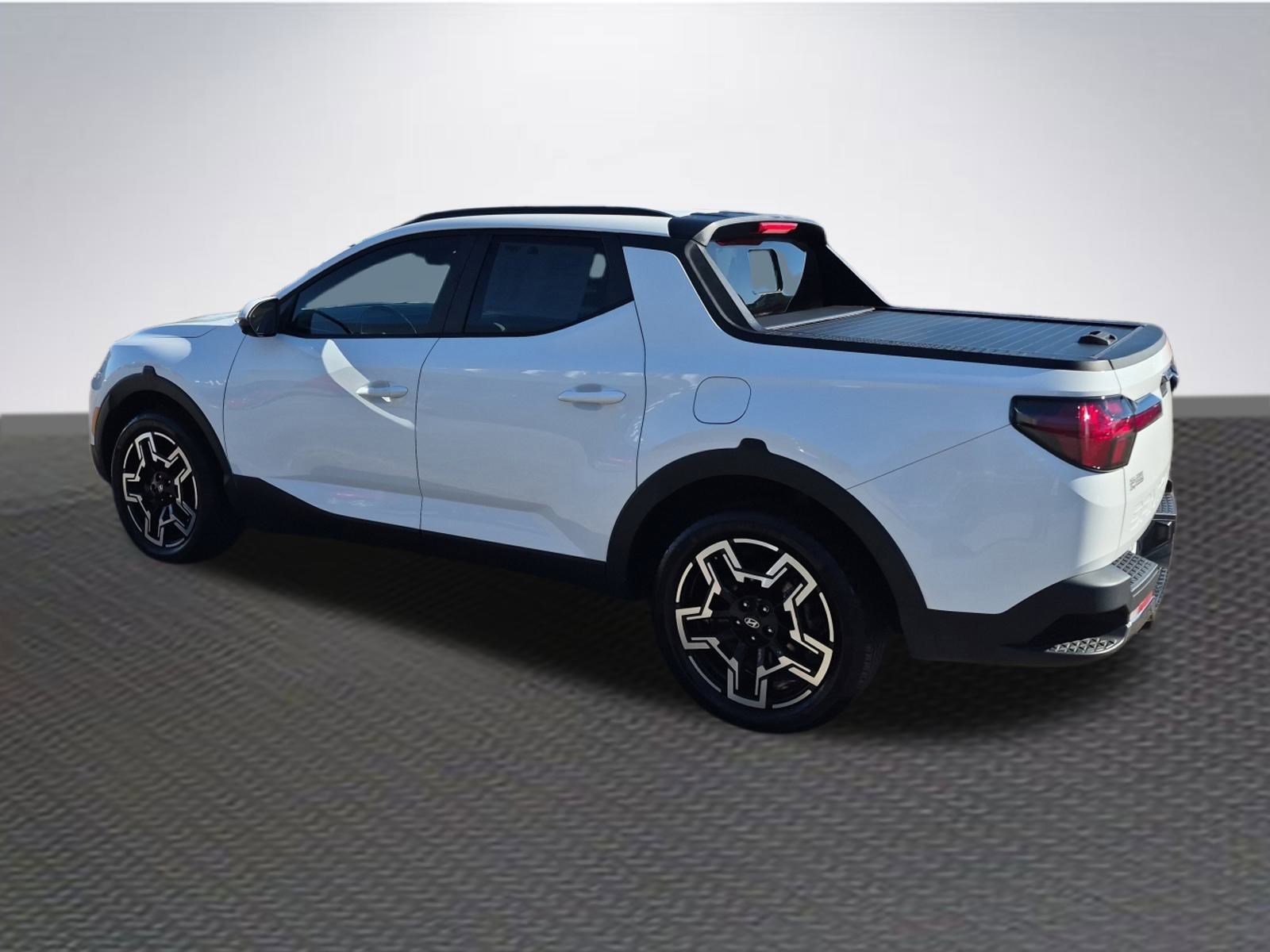 Used 2025 Hyundai Santa Cruz Limited image 5