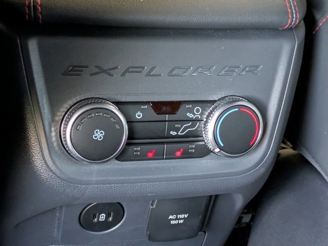 Certified 2025 Ford Explorer ST image 18