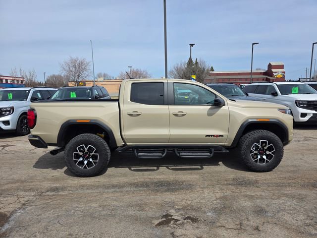 Used 2024 GMC Canyon AT4X AWD/4WD image 8