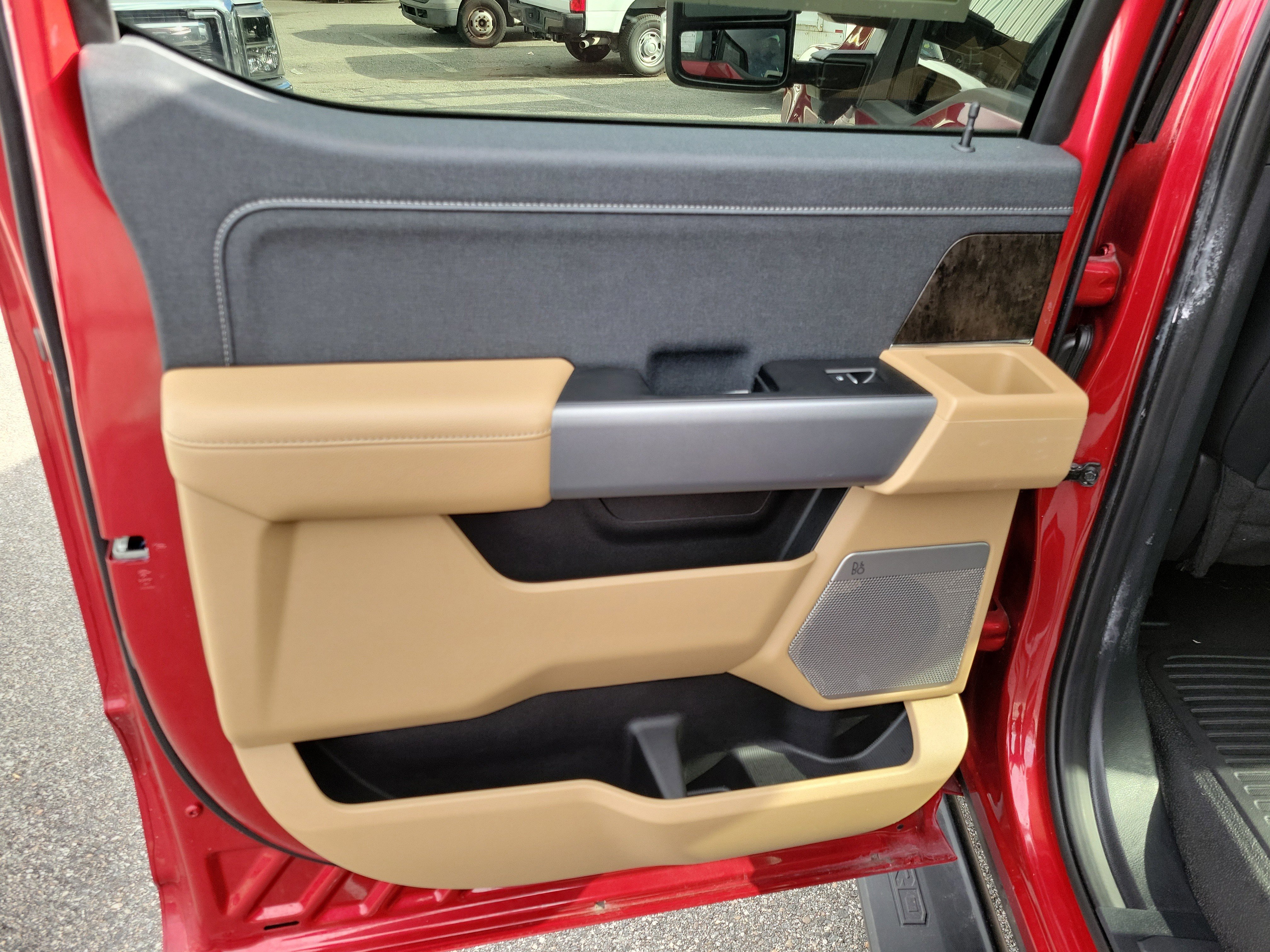 Certified 2024 Ford F250 Lariat w/ Sport Appearance Package image 24