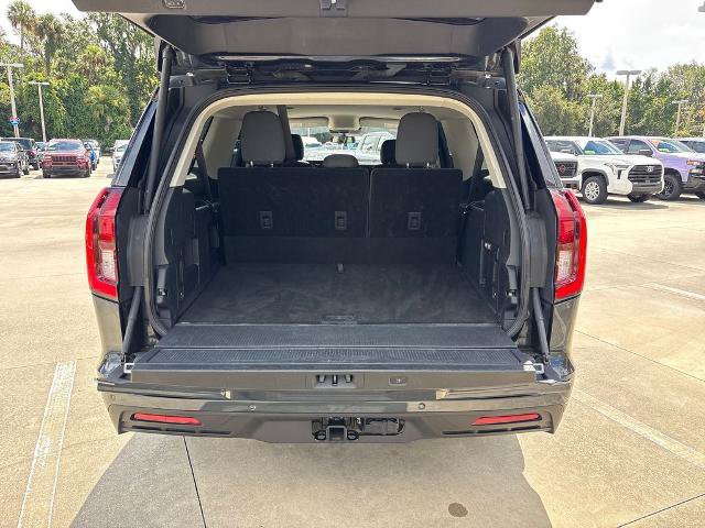 Certified 2025 Ford Expedition Max Active RWD image 34