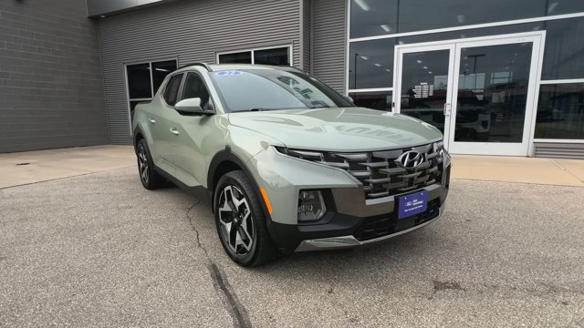 Used 2022 Hyundai Santa Cruz Limited AWD/4WD image 3