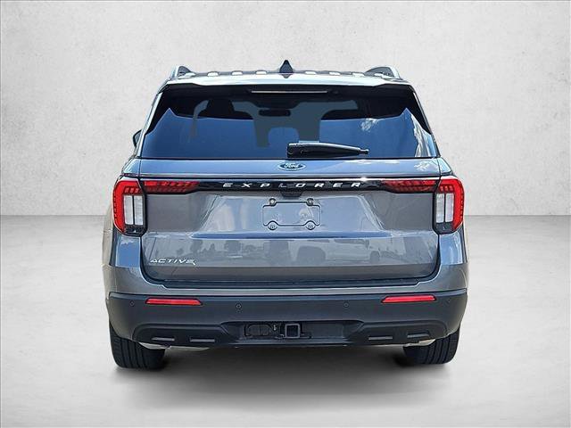 Certified 2025 Ford Explorer Active RWD image 7
