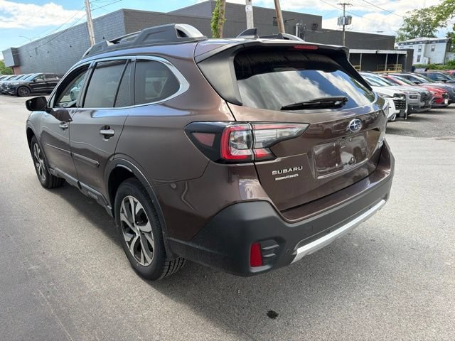 Used 2020 Subaru Outback Touring AWD/4WD image 17