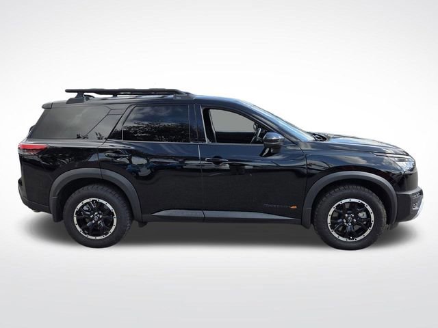 Used 2025 Nissan Pathfinder Rock Creek image 6