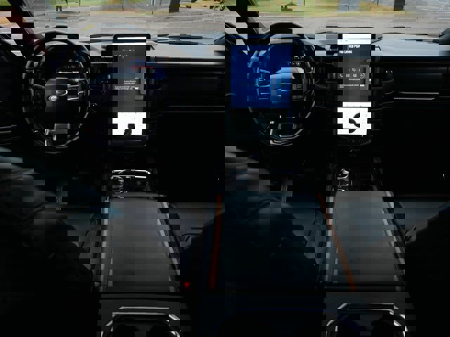 Certified 2023 Ford Expedition Platinum image 21