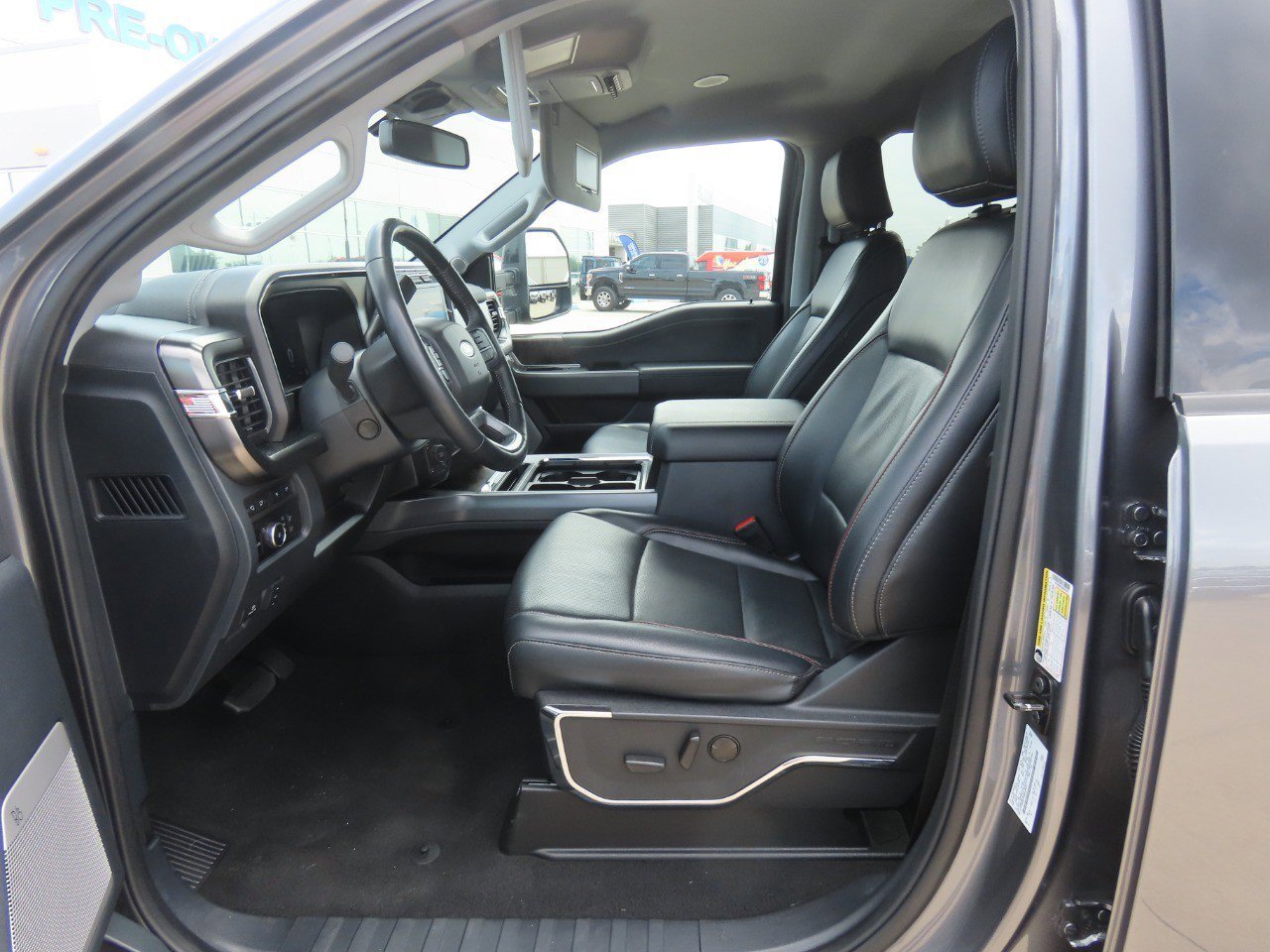 Certified 2024 Ford F250 Lariat w/ Lariat Ultimate Package AWD/4WD image 25