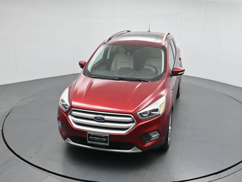 Certified 2019 Ford Escape Titanium image 27