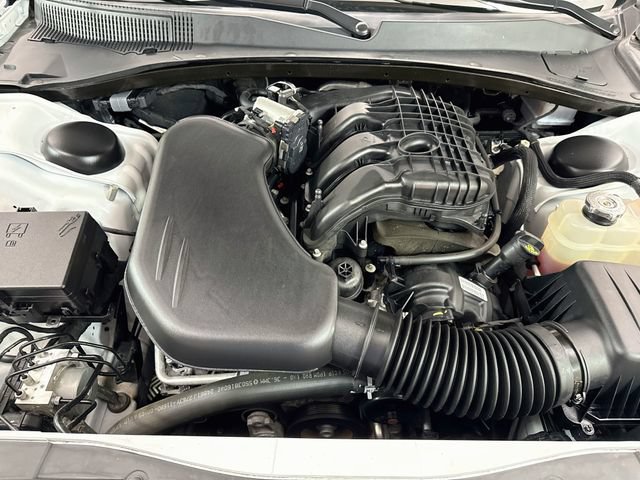 Used 2023 Chrysler 300 S RWD image 31