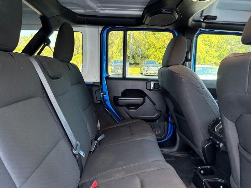 Used 2022 Jeep Wrangler Unlimited Willys image 10