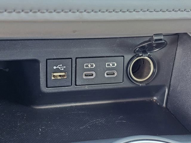 Used 2024 Toyota Highlander LE image 22