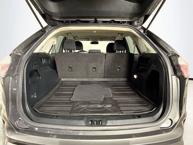 Certified 2019 Ford Edge SE image 23