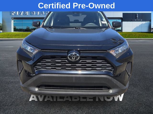 Used 2022 Toyota RAV4 LE FWD image 2