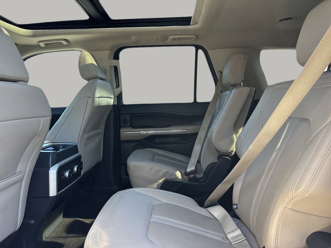 Certified 2022 Ford Expedition Limited image 17