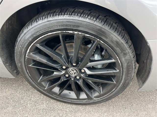 Used 2023 Toyota Camry XSE image 11