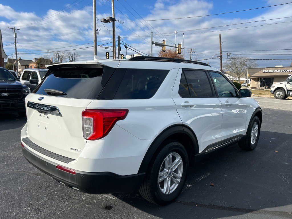 Certified 2023 Ford Explorer XLT image 18