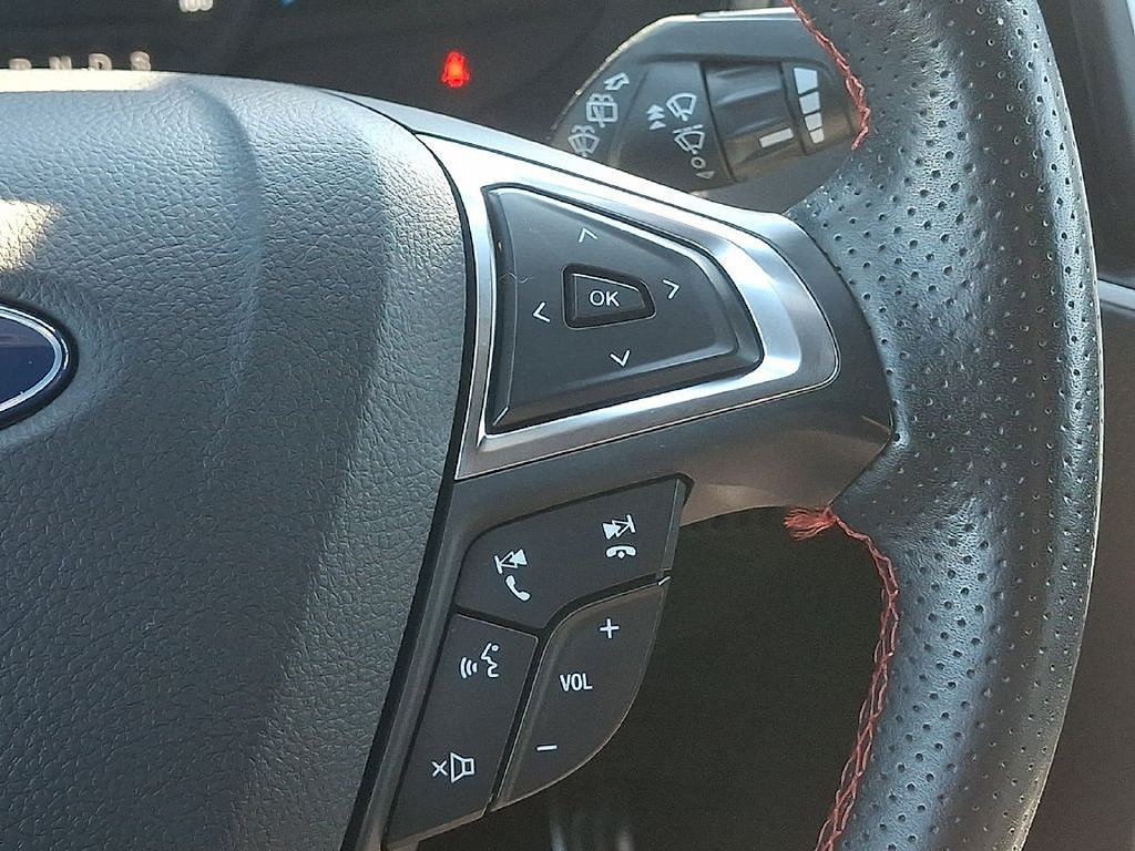 Certified 2024 Ford Edge ST-Line AWD/4WD image 22