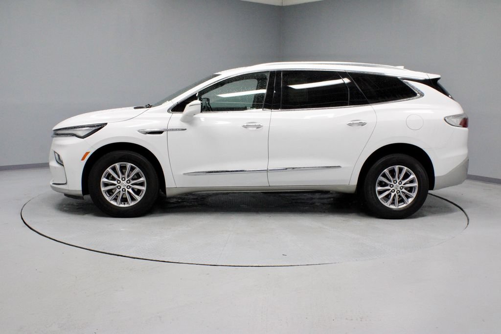 Used 2024 Buick Enclave Premium AWD/4WD image 8