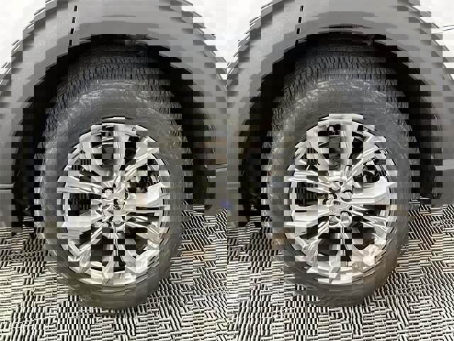 Certified 2023 Ford Explorer XLT w/ Equipment Group 202A image 23