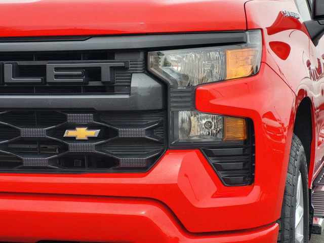Used 2025 Chevrolet Silverado 1500 Custom RWD image 9