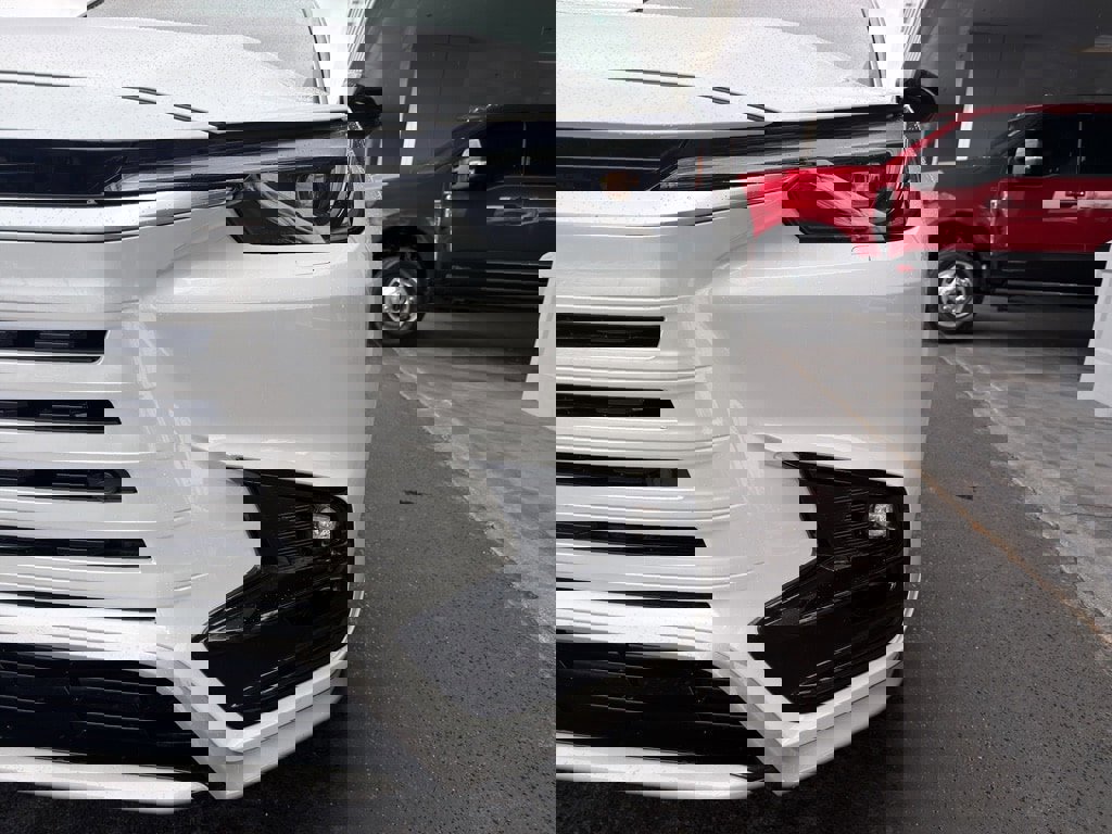 Used 2025 Lexus TX 500h AWD w/ Technology Package image 8