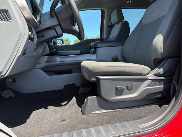 Certified 2024 Ford F250 XLT w/ Camper Package AWD/4WD image 14