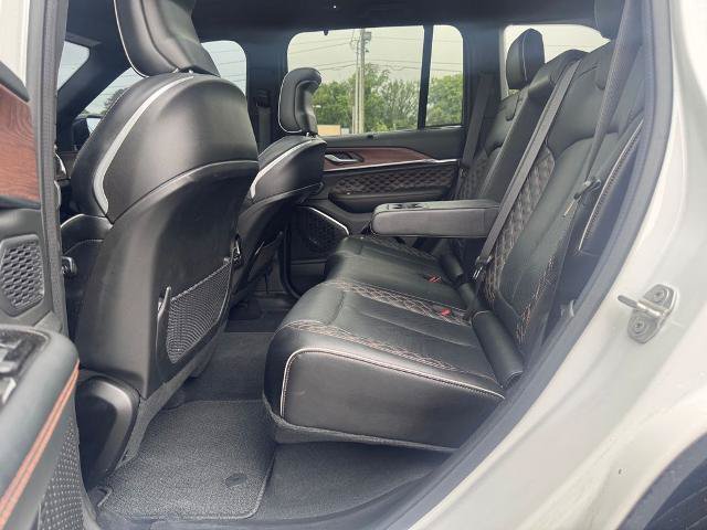Used 2024 Jeep Grand Cherokee Summit w/ Adv Protech Group IV AWD/4WD image 14