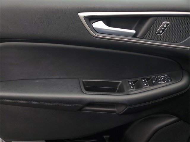 Certified 2024 Ford Edge SEL w/ Convenience Package image 9