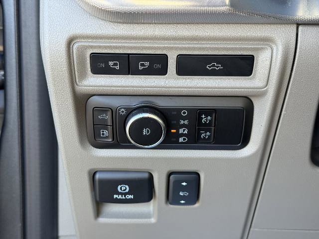 Certified 2024 Ford F150 Platinum w/ Equipment Group 703A Plus image 25
