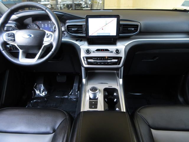 Certified 2023 Ford Explorer XLT w/ Equipment Group 202A image 22