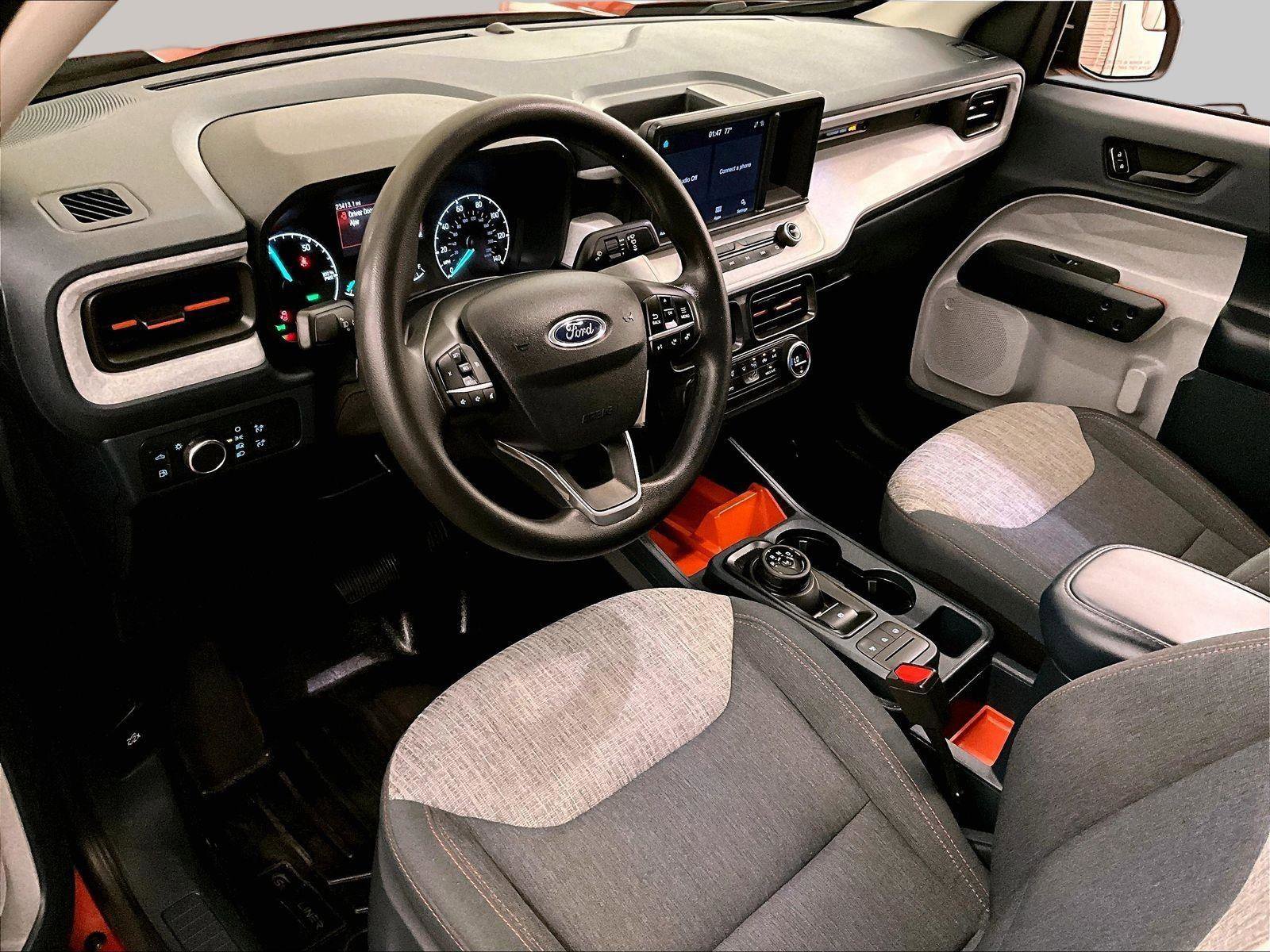 Certified 2022 Ford Maverick XLT FWD image 12