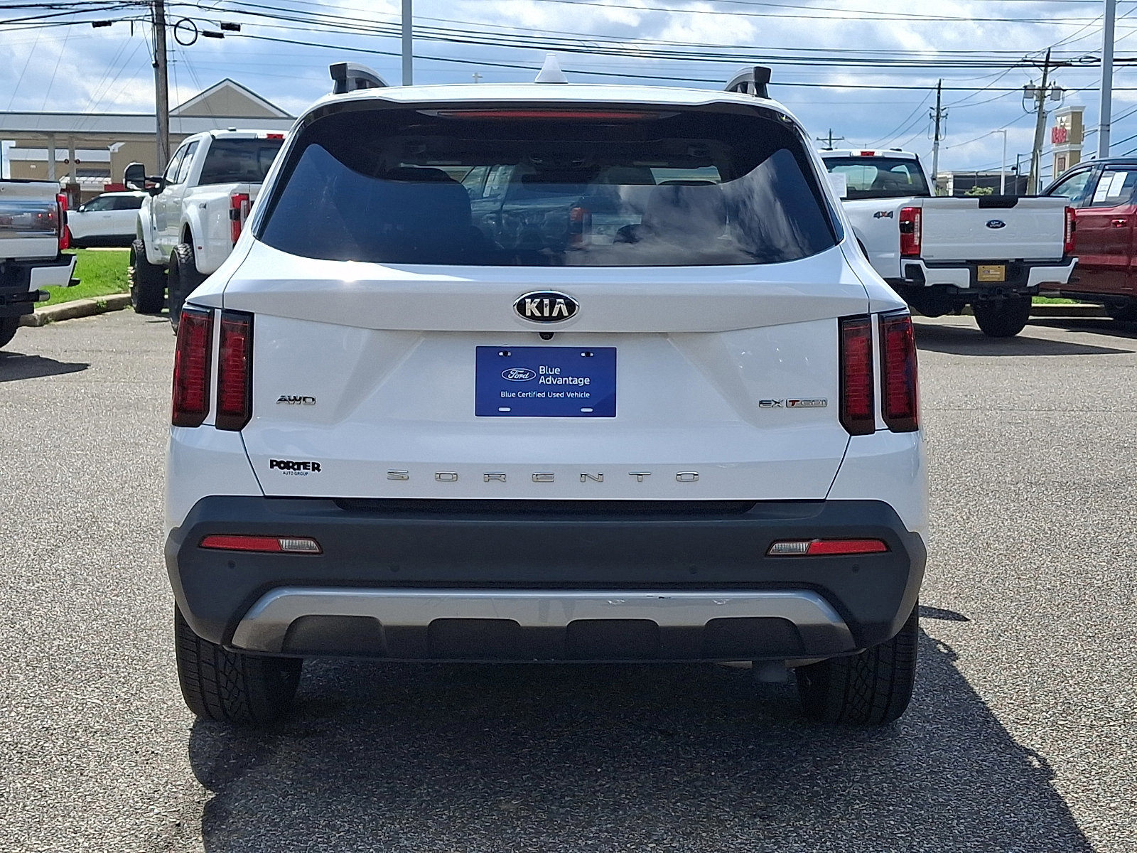 Used 2021 Kia Sorento EX w/ EX AWD X-Line Package image 6