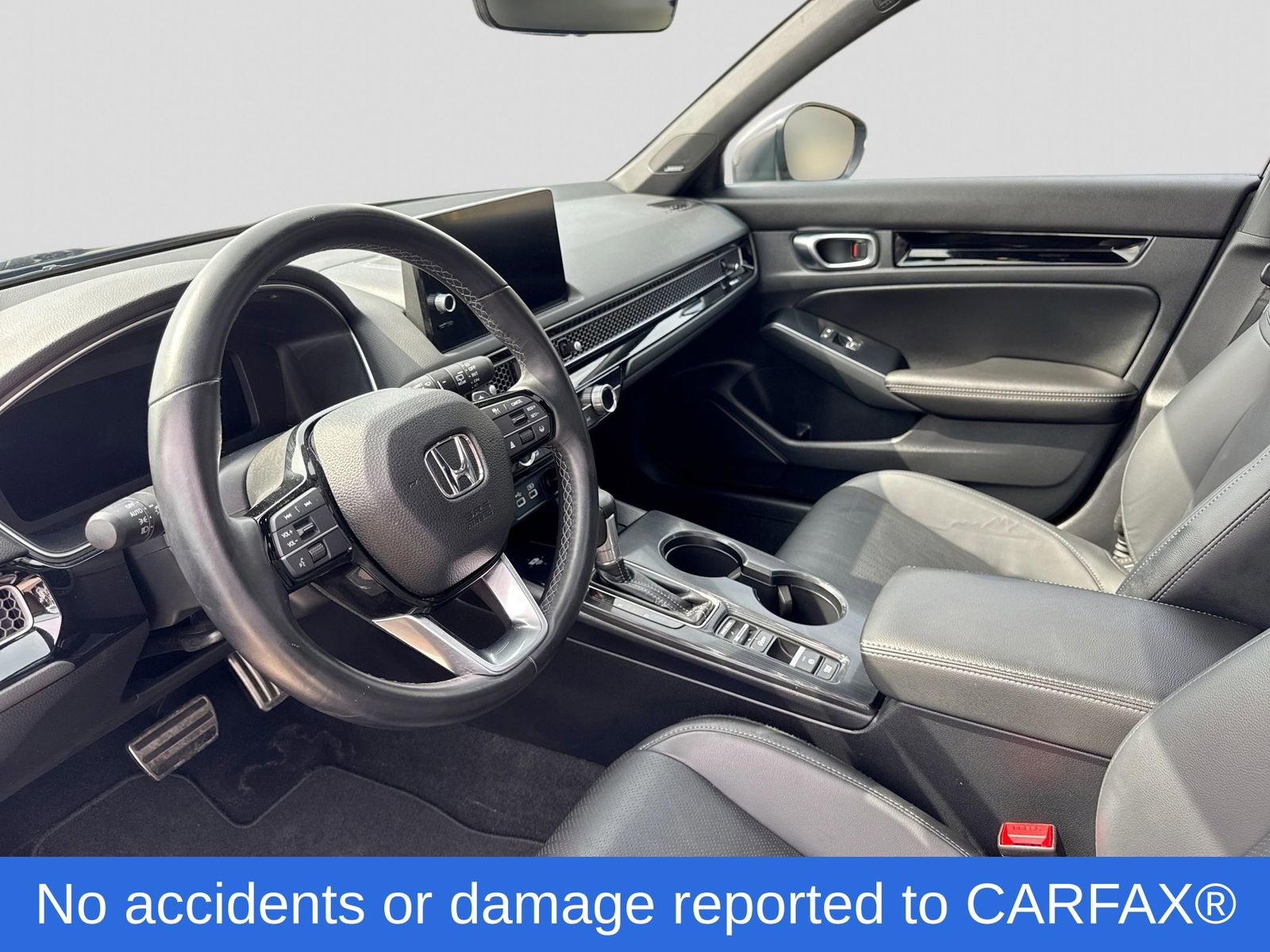 Used 2023 Honda Civic Sport Touring image 2