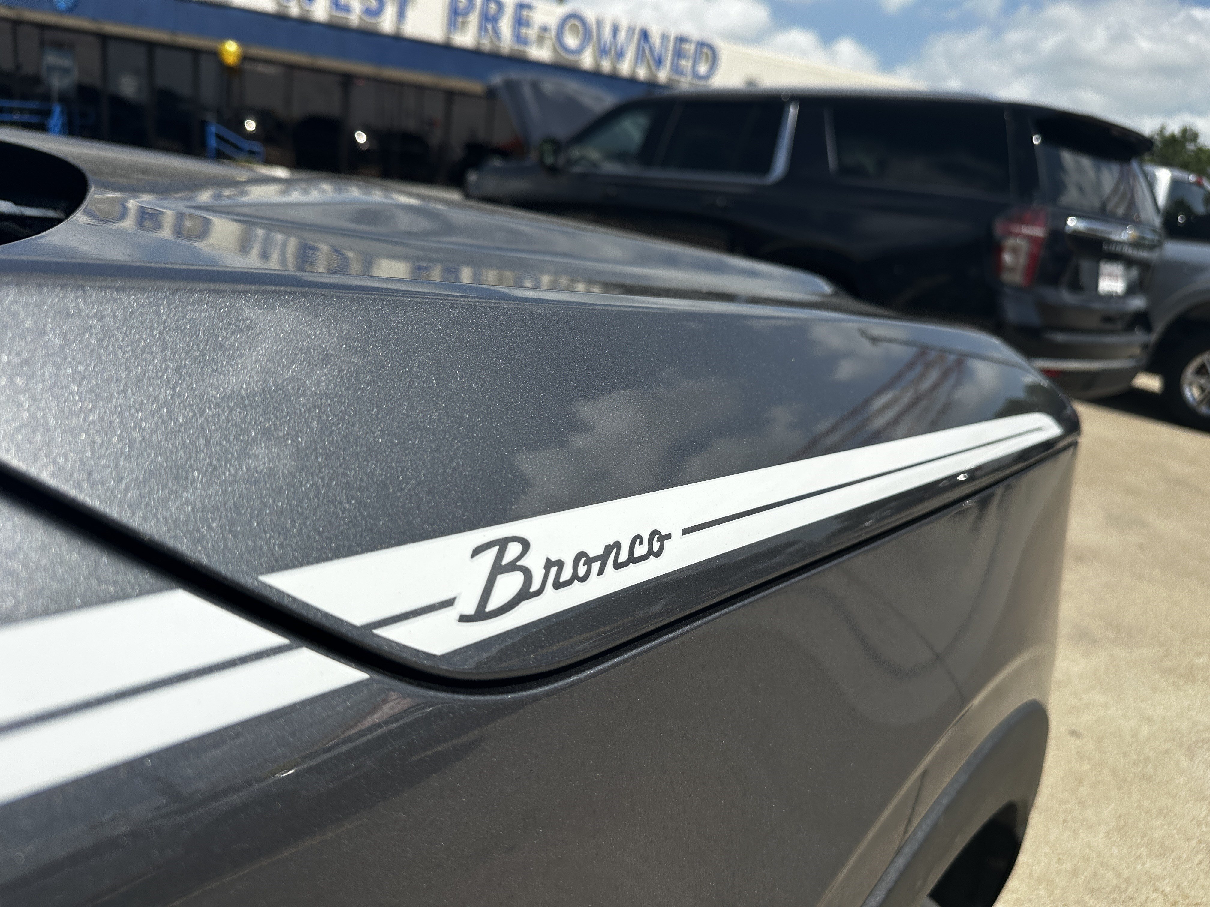 Certified 2023 Ford Bronco Sport Heritage w/ Heritage Convenience Package AWD/4WD image 3