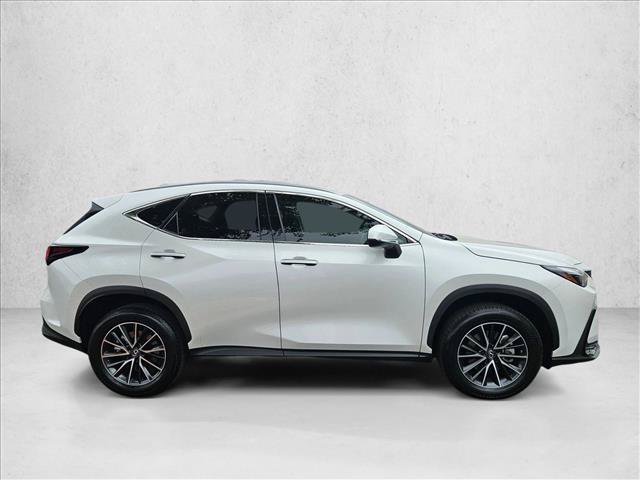 Used 2024 Lexus NX 250 FWD image 4