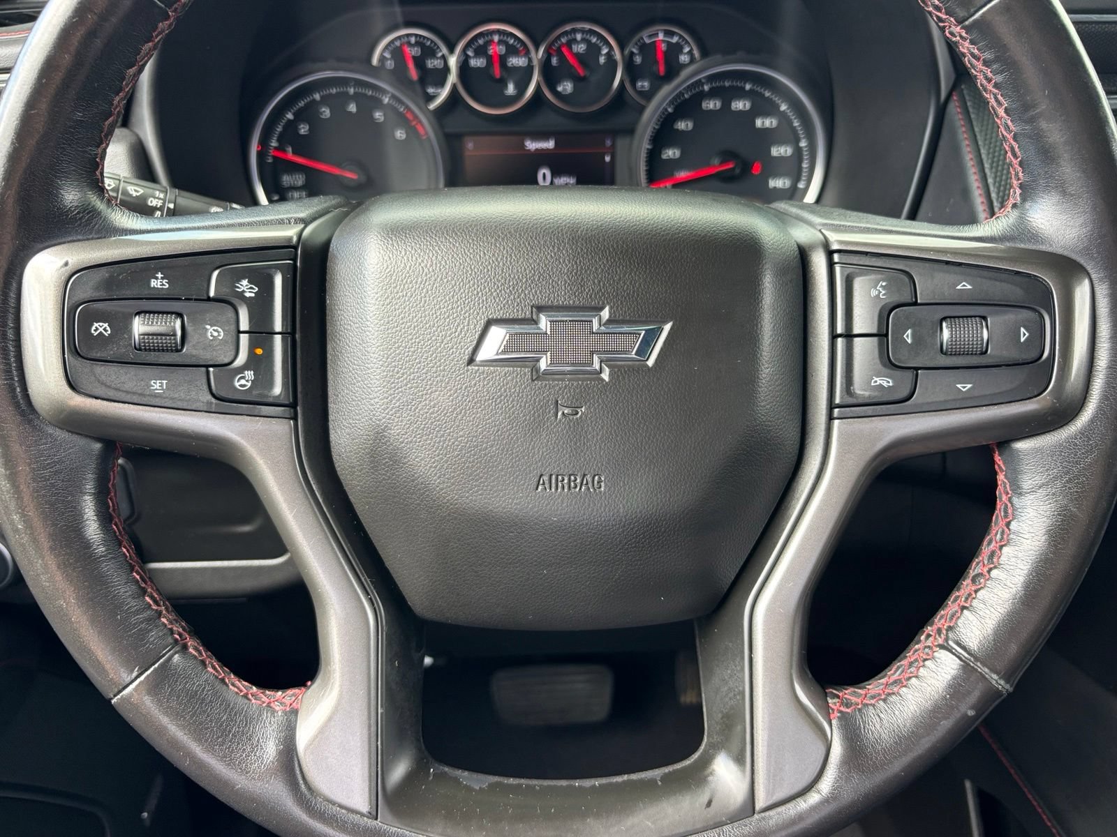 Used 2021 Chevrolet Suburban RST w/ Luxury Package AWD/4WD image 28
