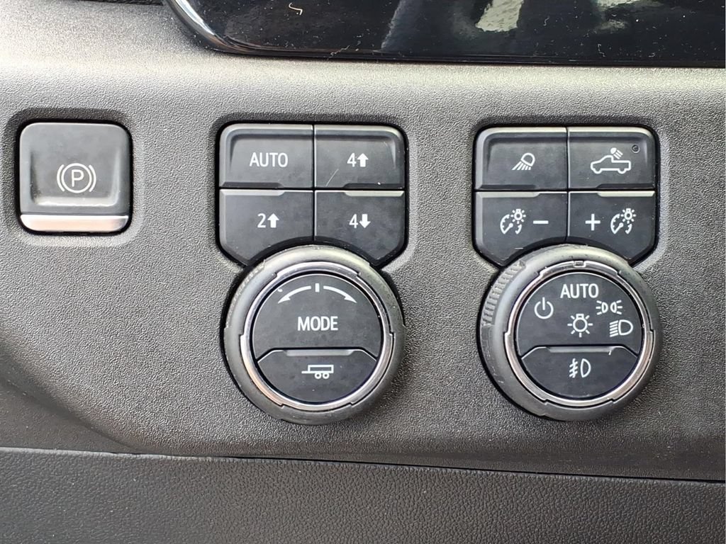 Used 2023 Chevrolet Silverado 1500 RST AWD/4WD image 20