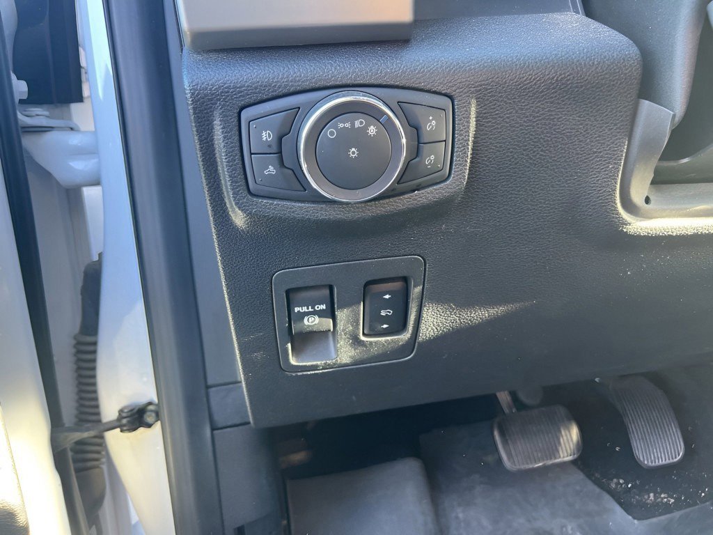 Certified 2019 Ford F150 Lariat image 22