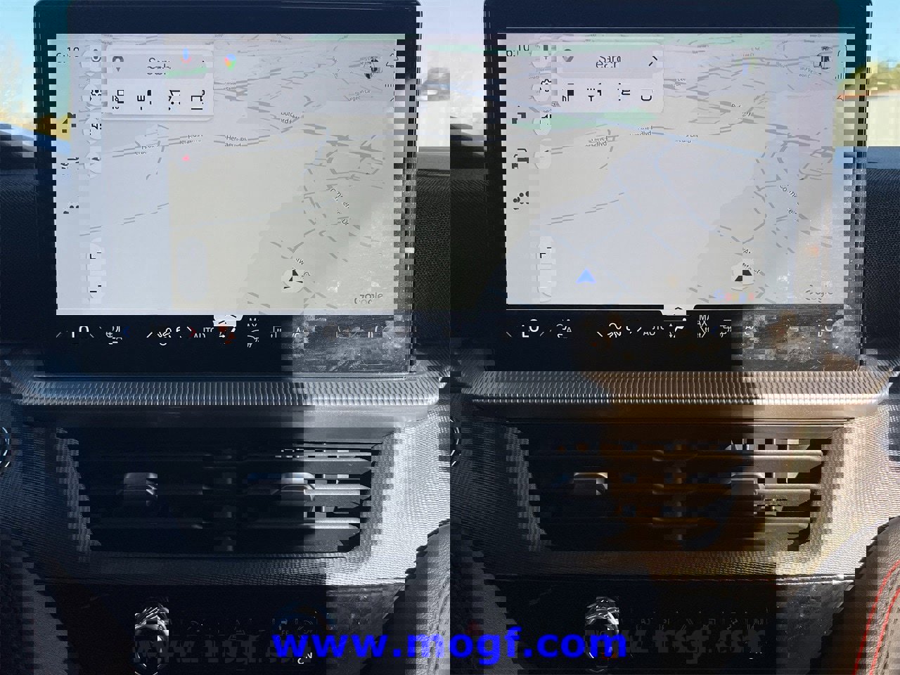 Certified 2025 Ford Explorer ST-Line w/ Premium Package image 12