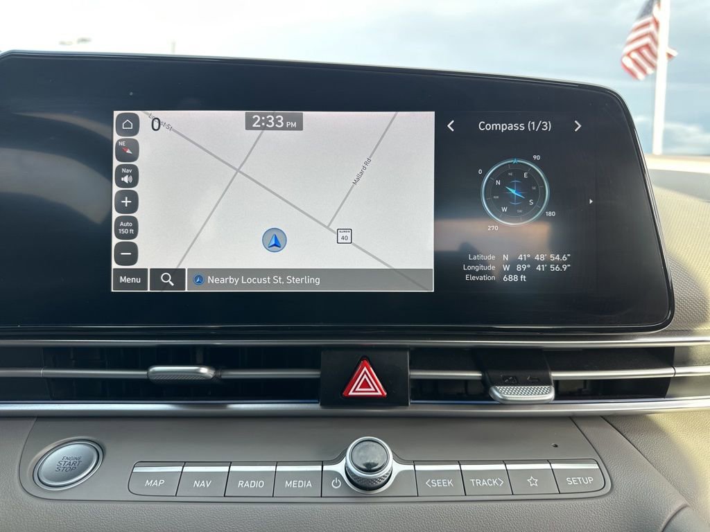 Used 2024 Hyundai Elantra SEL image 29