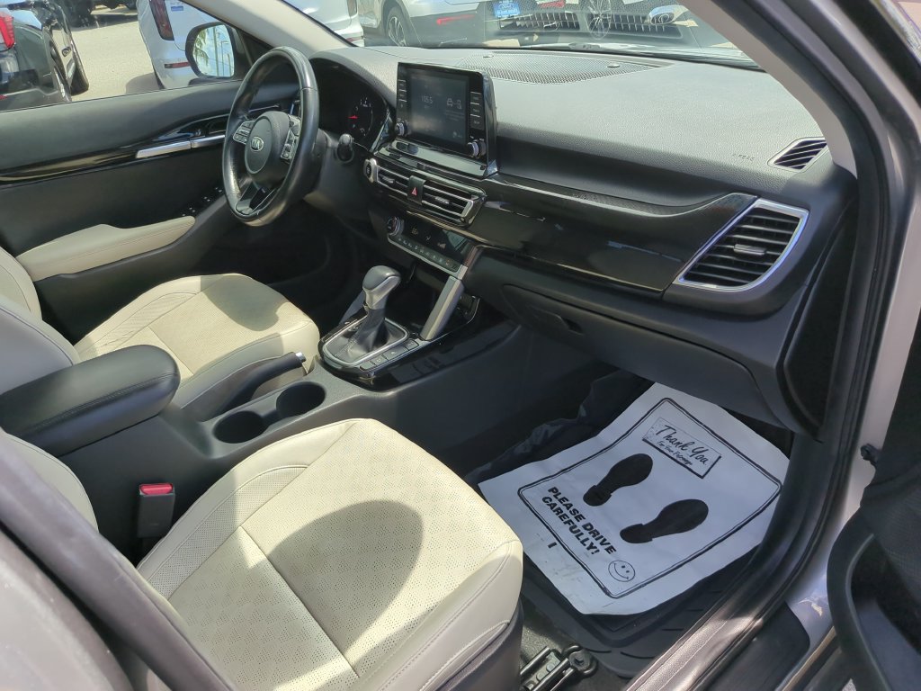 Used 2021 Kia Seltos EX AWD/4WD image 16