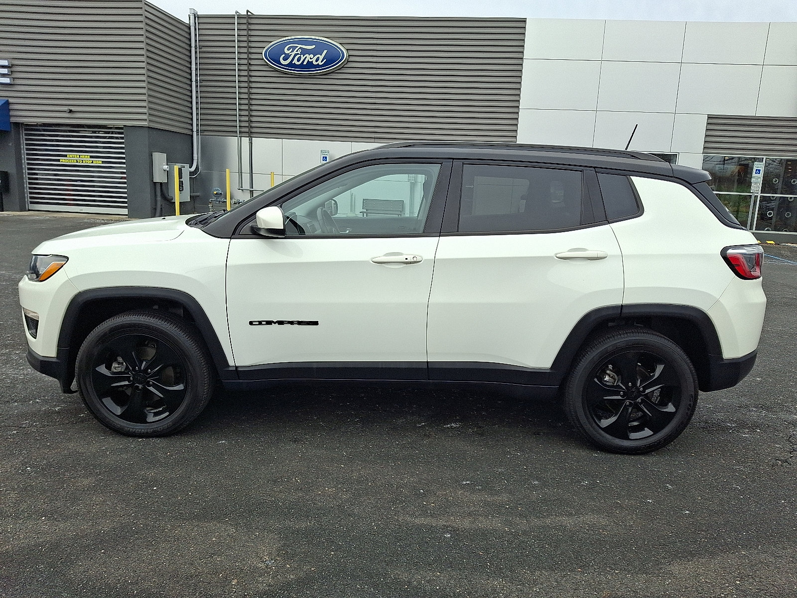 Used 2020 Jeep Compass Latitude AWD/4WD image 6