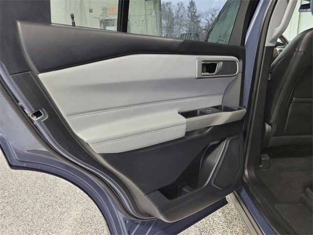 Certified 2021 Ford Explorer XLT w/ Equipment Group 202A image 21